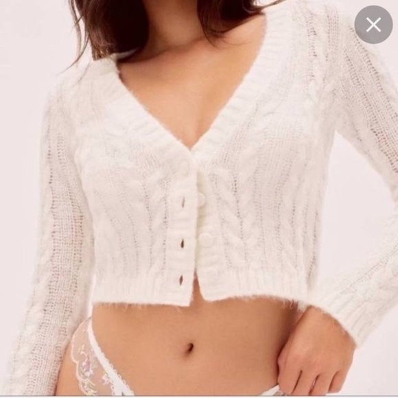 For Love And Lemons Sweaters - NWT For Love and Lemons Billie Longsleeve Cardigan White
